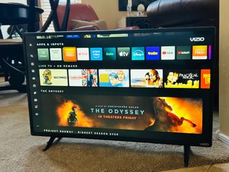 SMART tv 32” remote control included “Vizio”