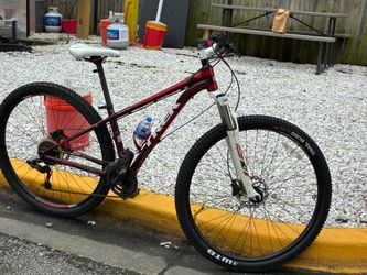tRek xcaliper 6       alpha alum
