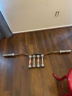 Curl bar and x4  5 pound dumbbells