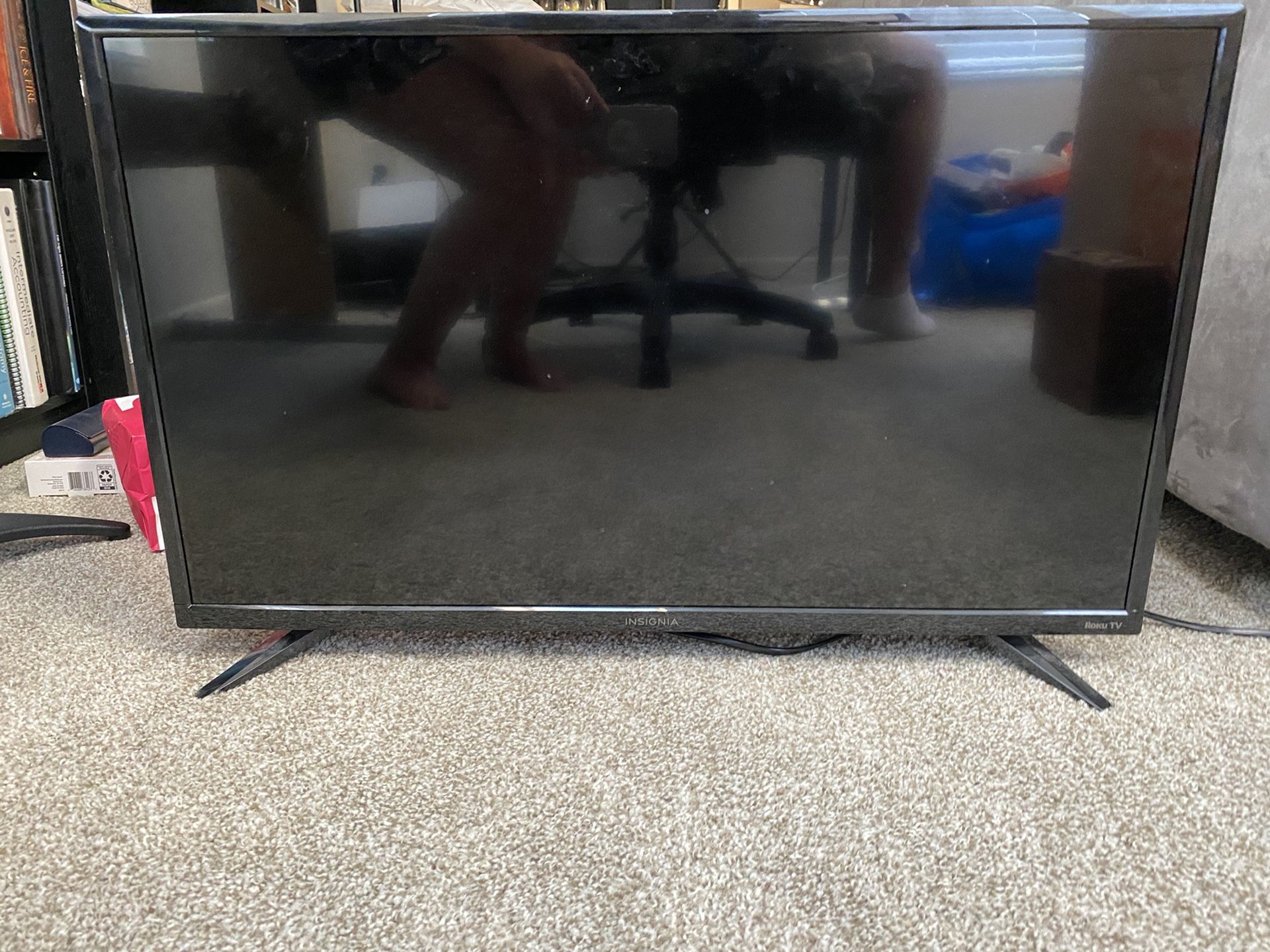 32” TV