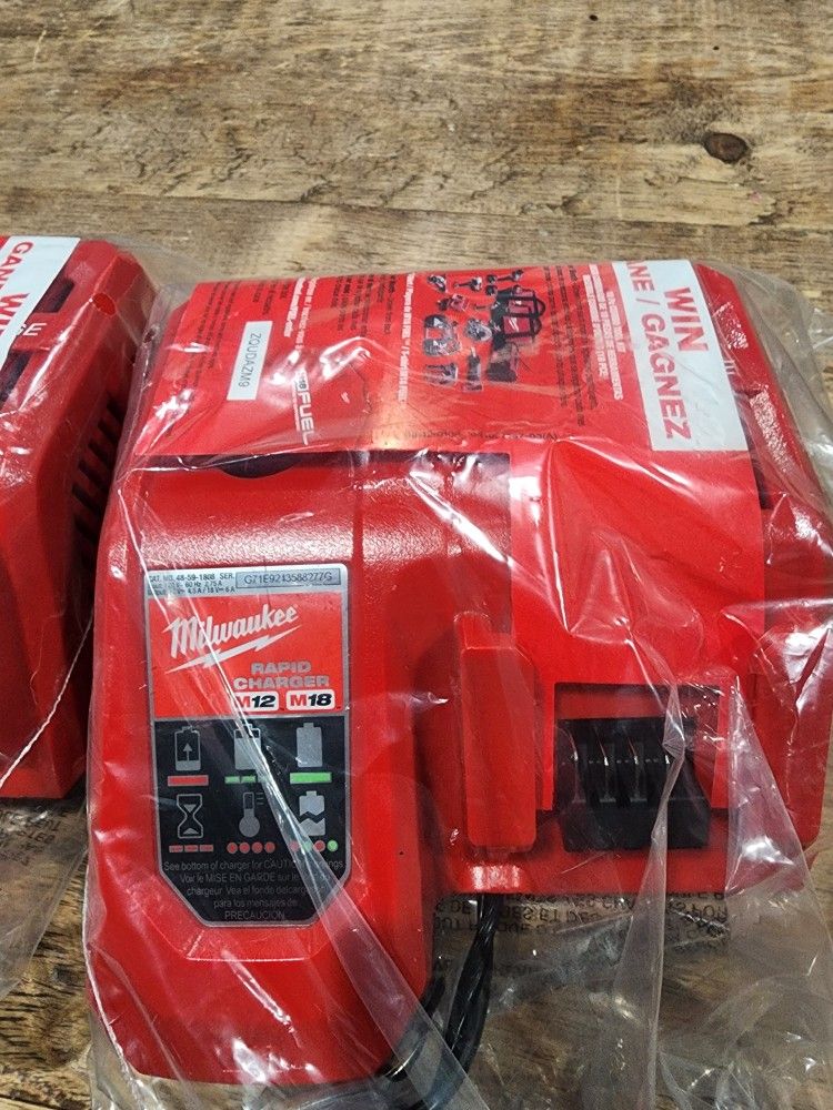 Millwake Rapid Charger Tusday Especial $45 Each No Offers They Are Cheap Allready