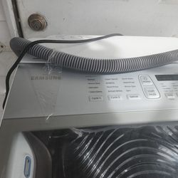 Samsung Washer Dryer (White