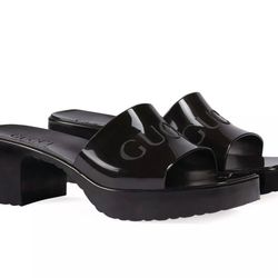 Gucci Rubber Logo Platform Slide Sandals - Nero Black - 11/41 $300 OBO
