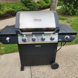 Brinkman propane grill In Very Good Condition 