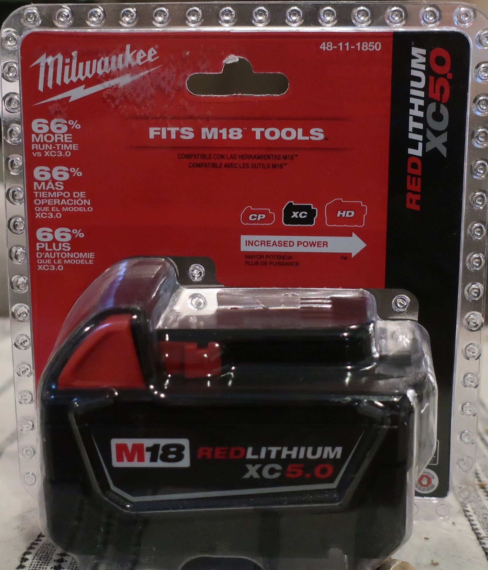 Milwaukee M18 REDLITHIUM XC5.0 Extended Capacity Battery Pack - Black...