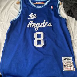  Kobe Bryant Mitchell & Ness Royal 1996-97 Hardwood Classics Authentic Player Jersey