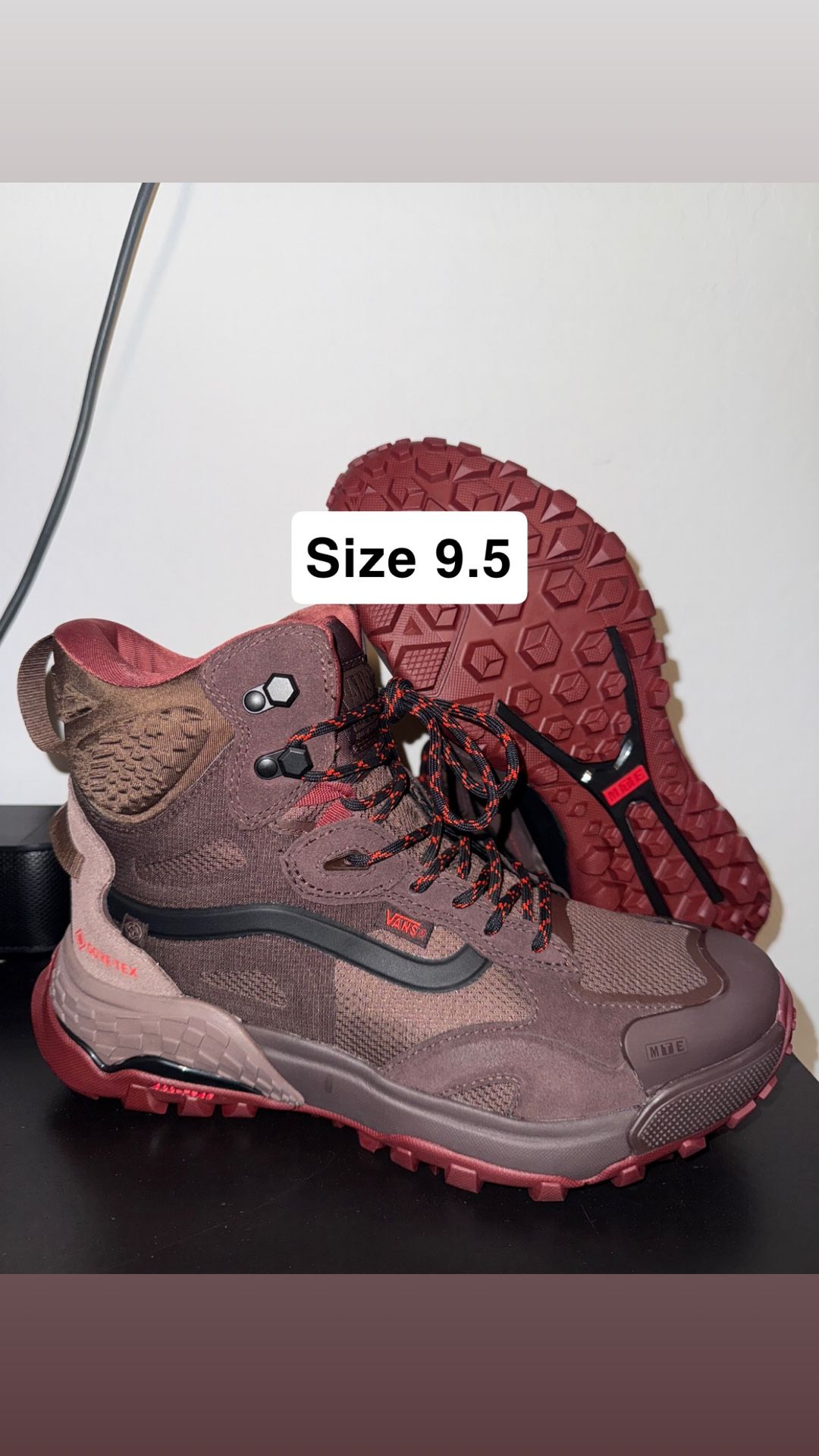 Vans Crestline Gore-Tex Size 9.5 Boots New No Box