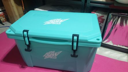 Mountain Dew Cooler Rare Unused New