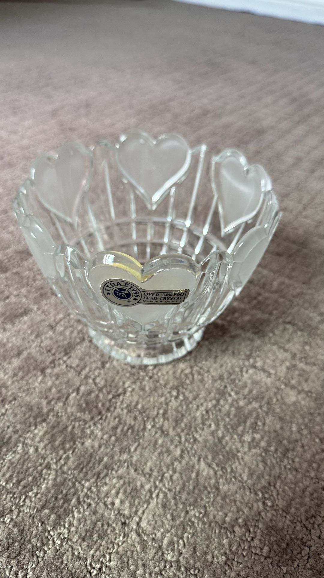 Glass Floral Bowl/24%Lead Crystal, FTDA, 1986, Made in Germany/Pre-Owned/Lovely