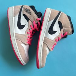 Nike Jordan 1 Mid Crimson Tint Size 10 