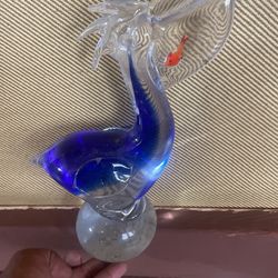 Murano Art Glass Pelican w/ Fish  11 x 10 x 4. Beautiful Condition