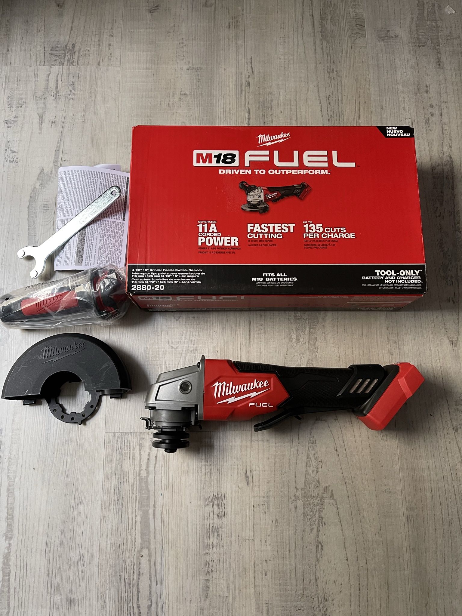 Milwaukee M18 Grinder