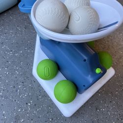 Little Tikes Kids Baseball / Tee Ball Trainer Set