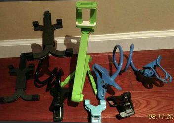 * Brand new * iphone, ipad, GPS holder/clamps