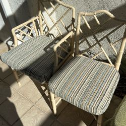 Free Chairs