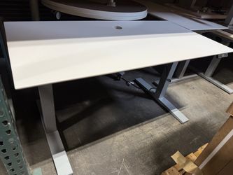 Height adjustable table, great condition and very high quality,  27 x 53”