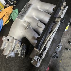 K20z3 Skunk2 Pro Series Manifold With Skunk2 Fuel Rail  Complete Clean Parts 