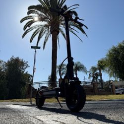 Electric scooter
