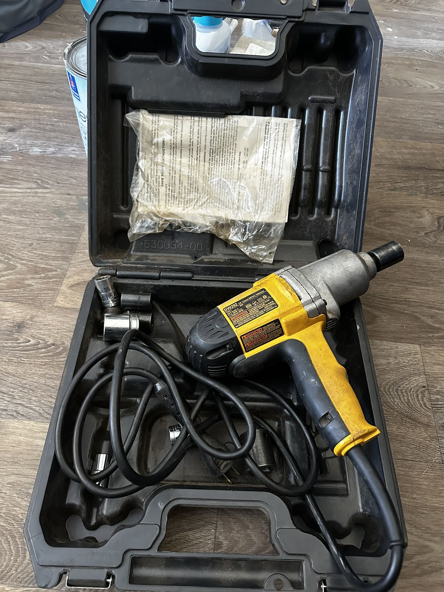 DEWALT DW292 Impact Wrench