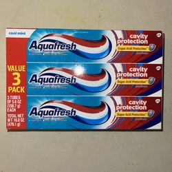 3 Aquafresh Fluoride Toothpaste. 3 In One. 5.6 Ounce Each.