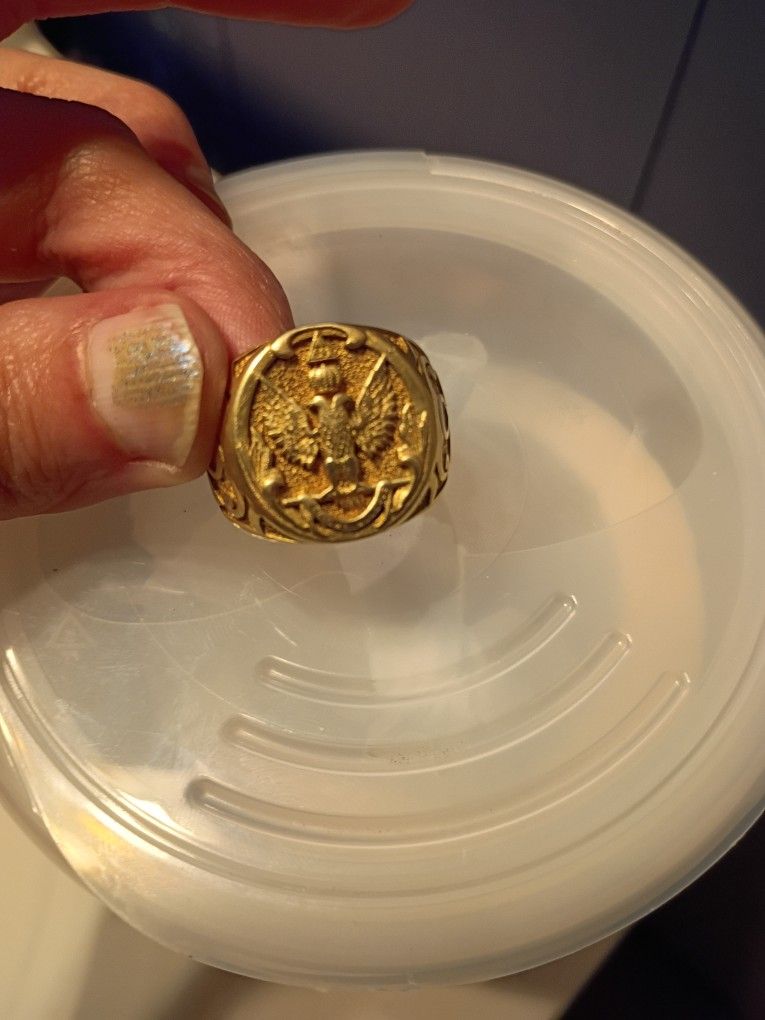 Unique 18k Gold Ring 