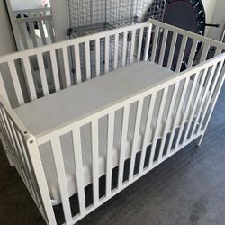 Crib + Mattress