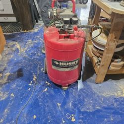 Husky air compressor