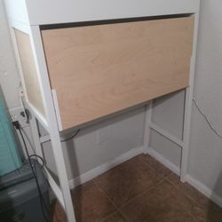 Compact Desk With Top  Storage 