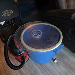 Ballon Stuffer With 2 Sizes
