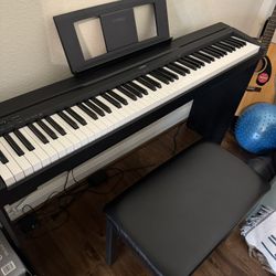 Yamaha 88 key Digital Piano Bundle