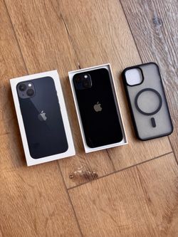 Apple iPhone 13 Midnight with Box