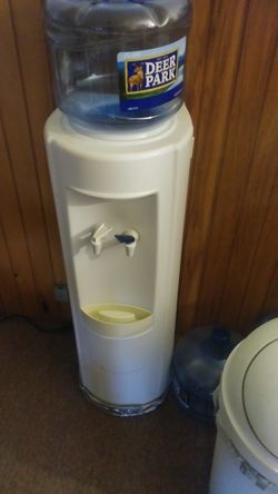 Water cooler