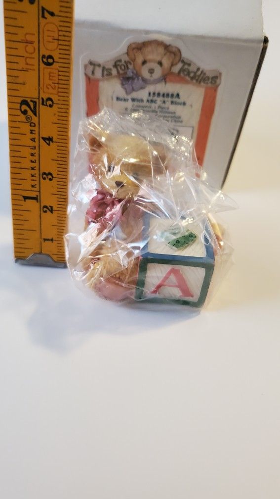 1995 Priscilla Hillman Cherished Teddies Resin Bear With ABC "A" Block 2" Tall