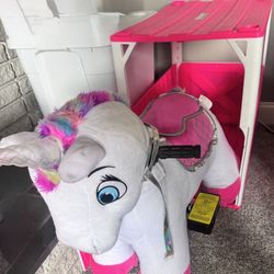 Kids Unicorn And Stable Ride Toy