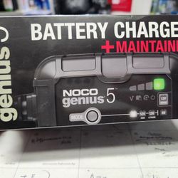 Noco Genius 5 Fully Automatic Smart Charger Battery