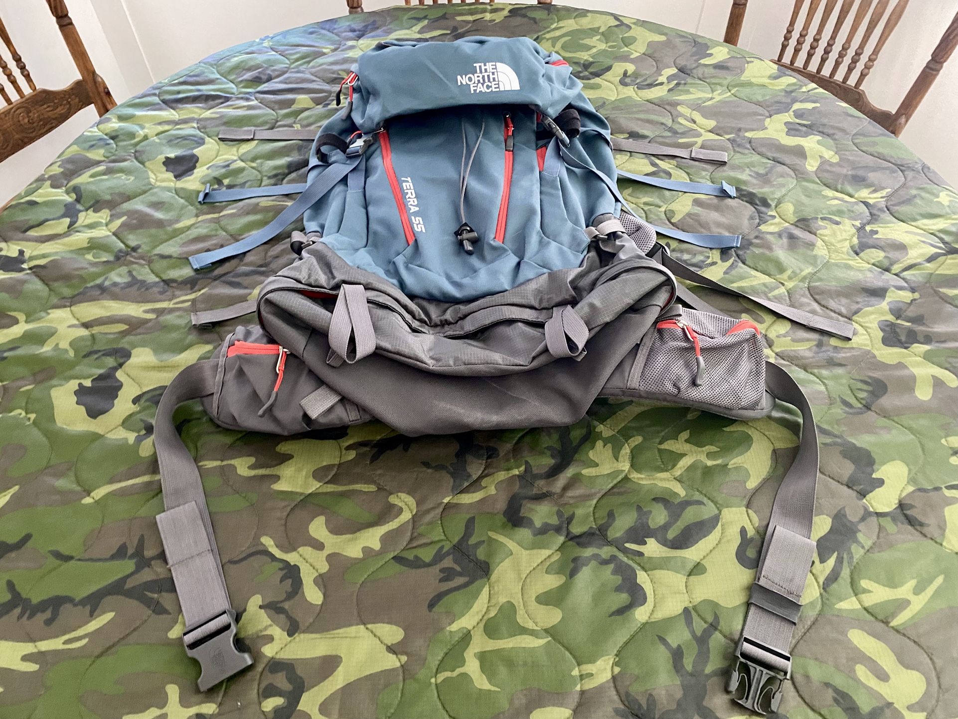 North Face Terra 55 L Backpack