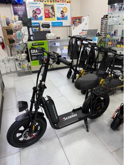 iScooter F7 electric scooter 28MPH! Finance For $50 Down Payment!!