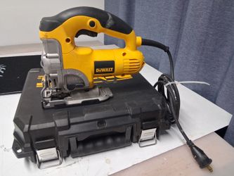 DeWALT Jigsaw Like New with Case