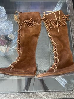 Moccasin Boots Size 6 $50 Obo