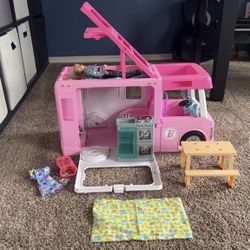 Barbie camper 