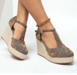 Multi Color Wedge Brand New 7 1/2
