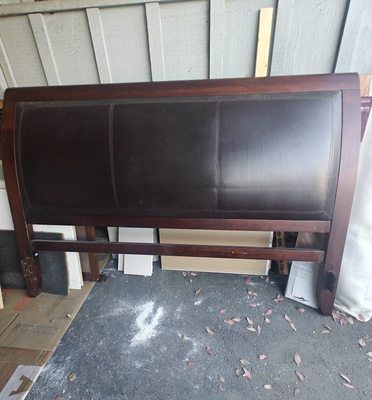 California King Bedroom Sets