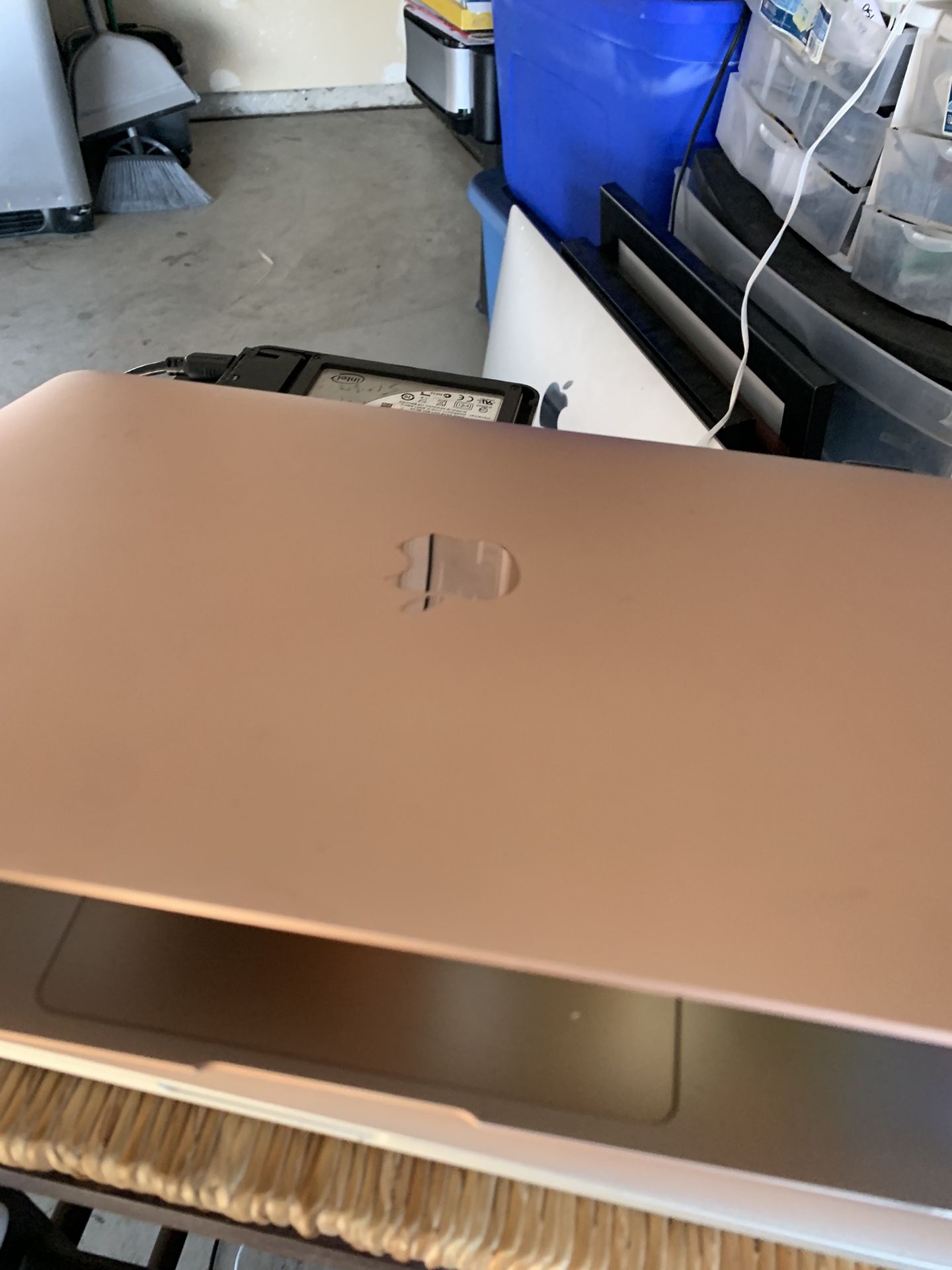 Rose 2020 MacBook Air 13” i5 8gb 500 Ssd