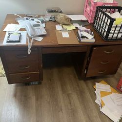 Desk FREE