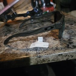 Brand New Okley Sun Glass Reg Pri E 286