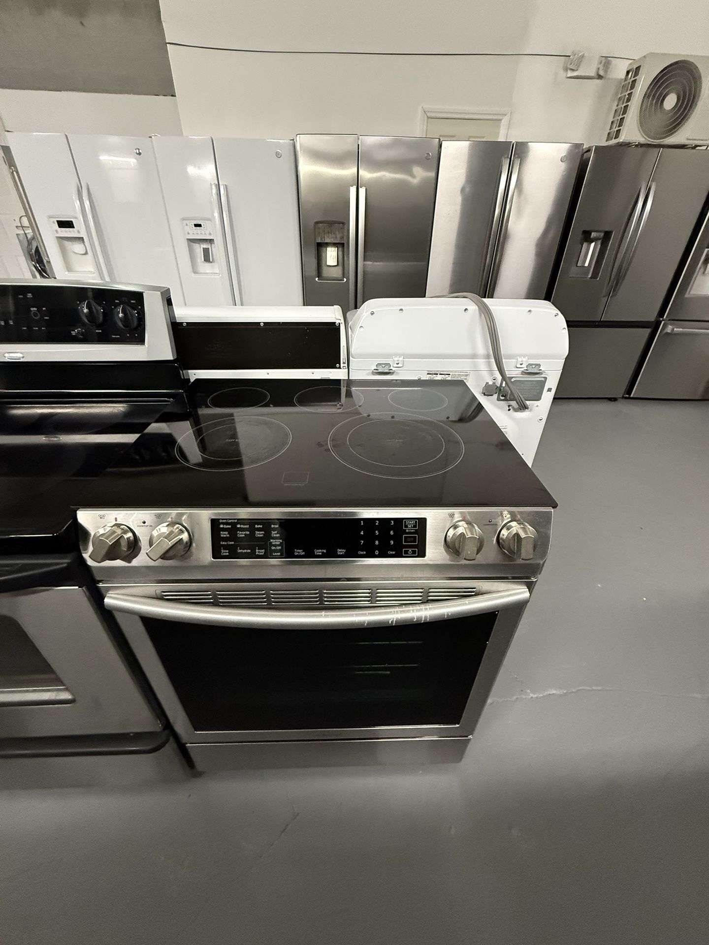 Samsung Slide In Stove ( Cocina Estufa ) 