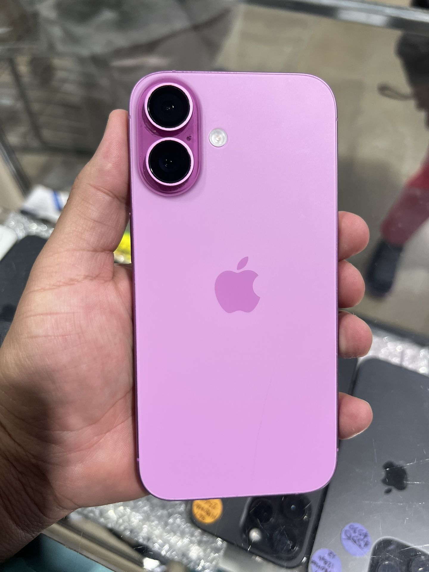 IPHONE 16 128GB TMOBILE METRO PCS SIMPLE MOBILE