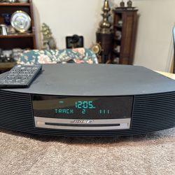 Bose Wave Music System AM/FM CD Player Clock Radio W Remote AWRCC1