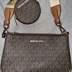 Michael Kors purse