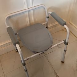 Toilet Foldable Portable New adjustable height